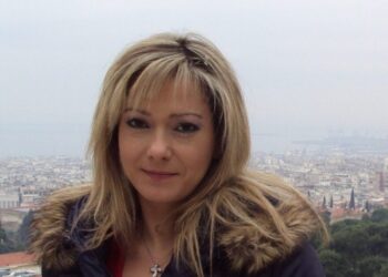 Πέθανε στα 52 της η δημοσιογράφος Ντίνα Παππά, λίγους μήνες μετά τον χαμό του μοναχογιού της