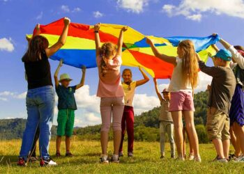 Δήμος Θέρμου: 23 θέσεις εποχικής απασχόλησης στην παιδική κατασκήνωση Αγίας Σοφίας