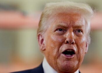 Νέα επίθεση Τραμπ σε Πάουελ: «Είναι ξεκάθαρα αποτυχημένος, και η χώρα μας πληρώνει το τίμημα»