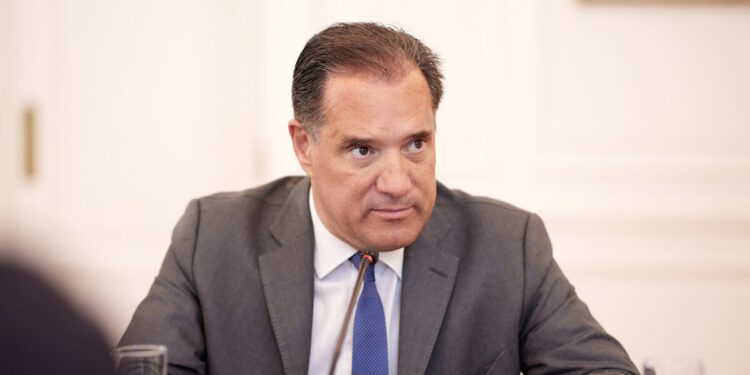 Άδωνις Γεωργιάδης για τις παράνομες συνταγογραφήσεις: Καμία τέτοια παράνομη συμπεριφορά δεν έχει θέση στο ΕΣΥ