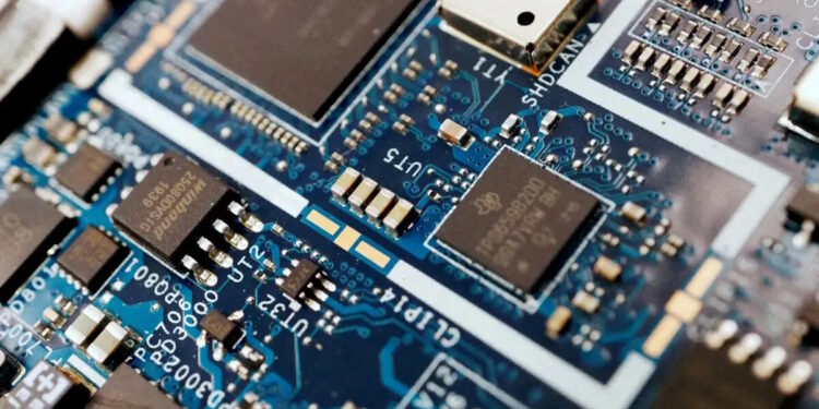 Nvidia και AMD θα δίνουν στις ΗΠΑ το 15% των εσόδων τους από πωλήσεις τσιπ στην Κίνα