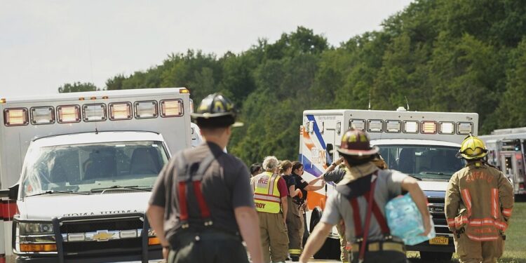 Νέα Υόρκη: 5 οι νεκροί και 21 τραυματίες από την ανατροπή του τουριστικού λεωφορείου – Στο νοσοκομείο και παιδιά