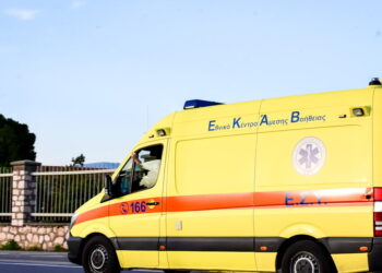 Ηράκλειο: 12χρονο αγόρι έπεσε από μπαλκόνι πρώτου ορόφου – Δεν διατρέχει κίνδυνο η ζωή του