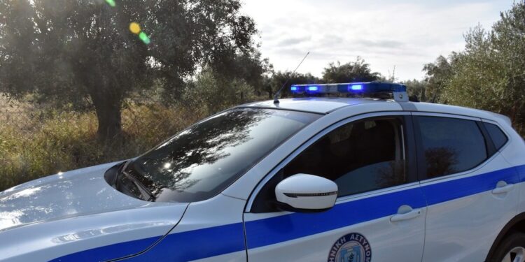 Τροχαίο στο Πέραμα: Ένας νεκρός μετά σύγκρουση αυτοκινήτου με μηχανή