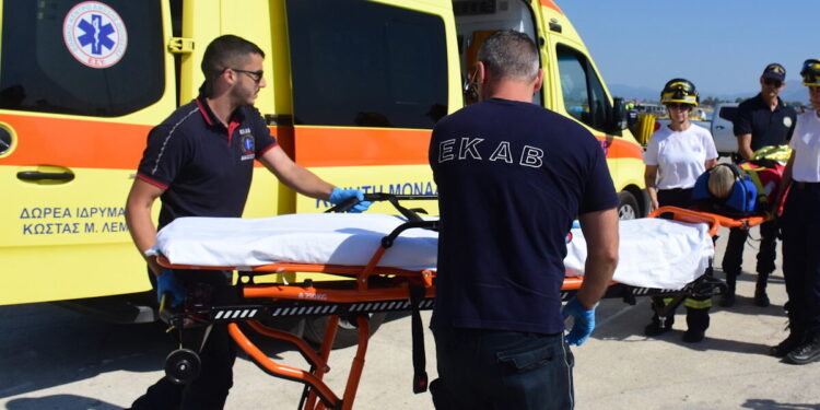 Κέρκυρα: Σώος απεγκλωβίστηκε ο τουρίστας που είχε εγκλωβιστεί σε δύσβατο σημείο στην Παλαιοκαστρίτσα