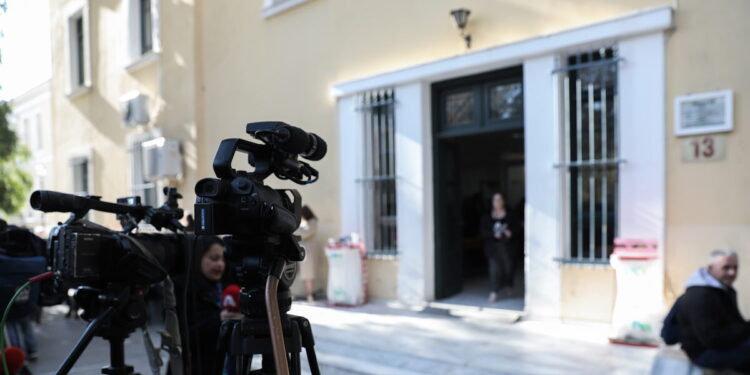 Πλημμύρες στη Μάνδρα: Αθώοι οι τρείς κατηγορούμενοι για ανθρωποκτονία από αμέλεια