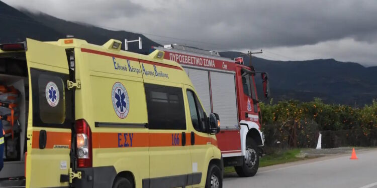 Κατερίνη: Αυτοκίνητο έπεσε σε γκρεμό – Πυροσβέστες απεγκλώβισαν την οδηγό