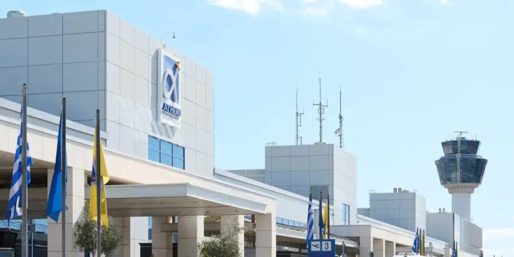 «Ελευθέριος Βενιζέλος»: Κατά 4,1% αυξήθηκε η επιβατική κίνηση τον Ιούλιο