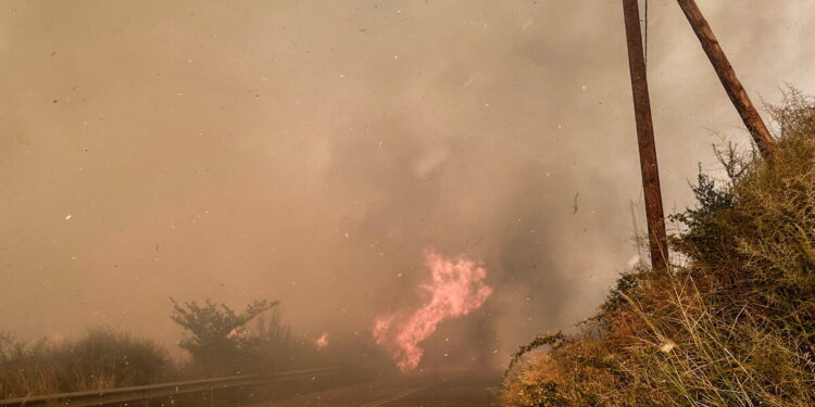 Χειροπέδες σε 53χρονο στο Ρέθυμνο – Καλούσε σε περιπολίες για τον εντοπισμό εμπρηστών