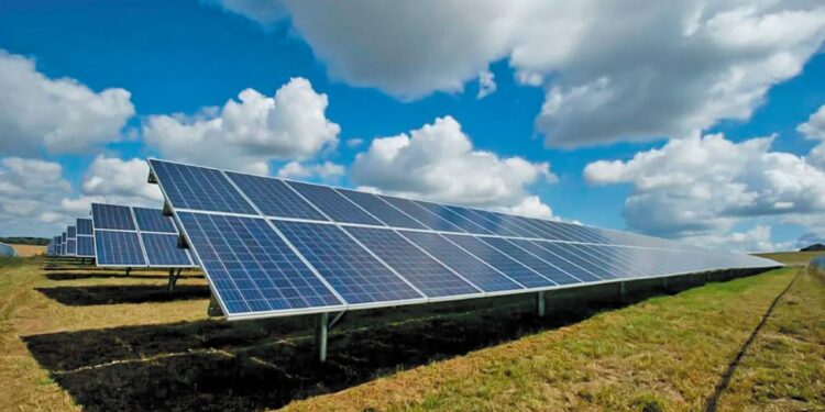 Φωτοβολταϊκά: Υπολογισμός ανθρακικού αποτυπώματος για ένα κλιματικά ουδέτερο μέλλον