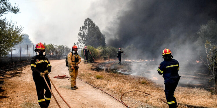 Φωτιές στην Ελλάδα: Πόσα πληρώνει ετησίως η χώρα για τις πυρκαγιές