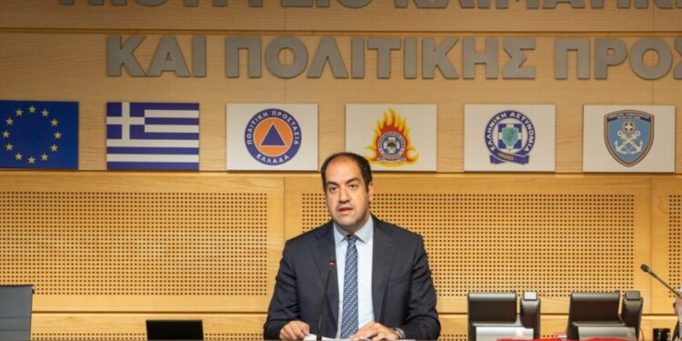 Κεφαλογιάννης για φωτιές: Το δυσκολότερο καλοκαίρι 20ετίας στην Ευρώπη – 1.000 προσλήψεις πυροσβεστών το 2026