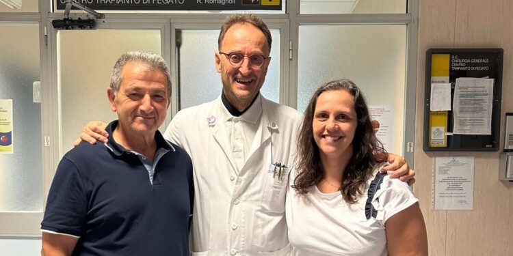 Ο 15χρονος Δημήτρης που έπαθε θερμοπληξία και υπεβλήθη σε μεταμόσχευση έχει μεταφερθεί σε κλινική της παιδιατρικής πτέρυγας στο Τορίνο