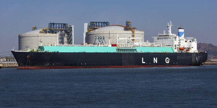 Σε λειτουργία μπαίνει ξανά το τερματικό LNG της Αλεξανδρούπολης