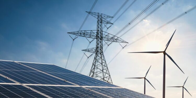 Αιτήσεις στον ΑΔΜΗΕ από τον Αύγουστο για τα φωτοβολταϊκά με ισχύ έως 10 MW