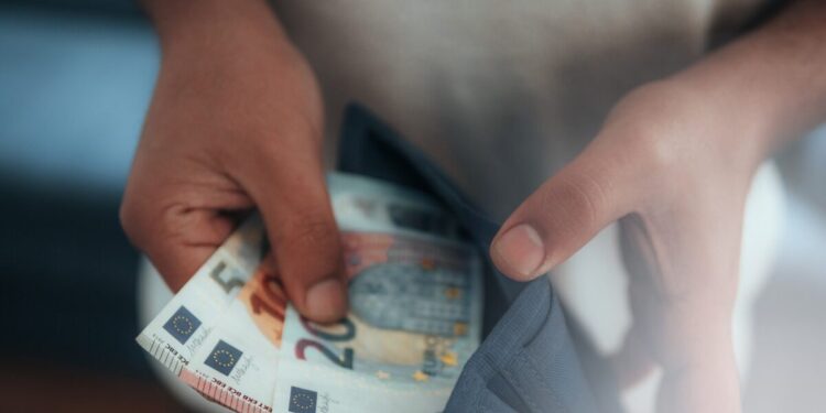 e-ΕΦΚΑ – ΔΥΠΑ: Ο «χάρτης» των πληρωμών από 1 έως 5 Σεπτεμβρίου