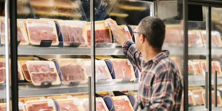 Στο μικροσκόπιο της κυβέρνησης η εκτίναξη των τιμών στο μοσχαρίσιο κρέας – Σε ποια περίπτωση θα υπάρξει παρέμβαση