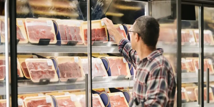 Aνατιμήσεις στο κρέας λόγω των μέτρων για την ευλογιά των αιγοπροβάτων