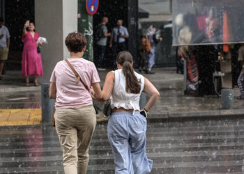 Καιρός: Έκτακτο δελτίο ΕΜΥ – Καταιγίδες και χαλαζοπτώσεις σε Κέρκυρα, Παξούς και Ήπειρο