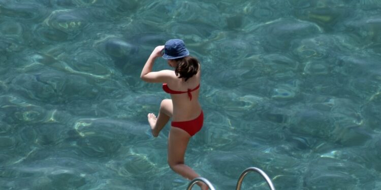 Καιρός σήμερα: Στους 35 βαθμούς θα φτάσει η θερμοκρασία