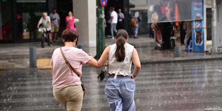 Καιρός: Σαββατοκύριακο με καταιγίδες και χαλάζι – Με άνοδο θερμοκρασίας έως 40 βαθμούς «εισβάλλει» ο Σεπτέμβρης