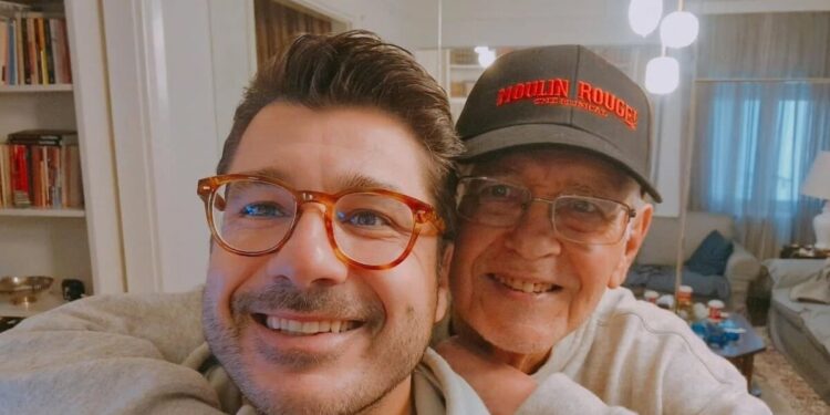 Ο Λάμπρος Κωνσταντάρας αποχαιρετά τον πατέρα του, Λάμπρο Κωνσταντάρα – «Χαμογελαστό και δυνατό θα σε έχω στο μυαλό μου»