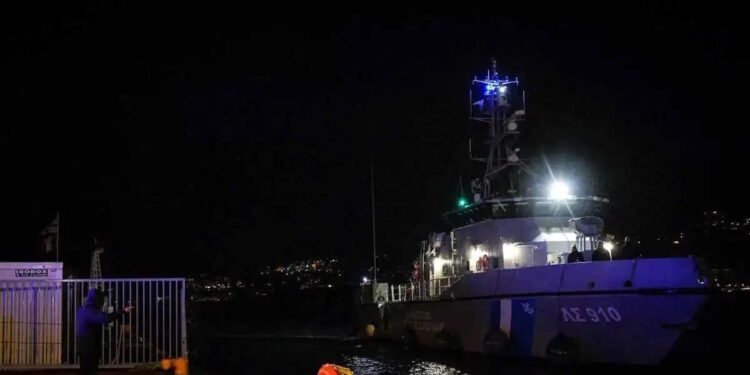 Θεσσαλονίκη: Αγνοείται 76χρονη από τη Σερβία – Βούτηξε στη θάλασσα και δεν βγήκε ποτέ