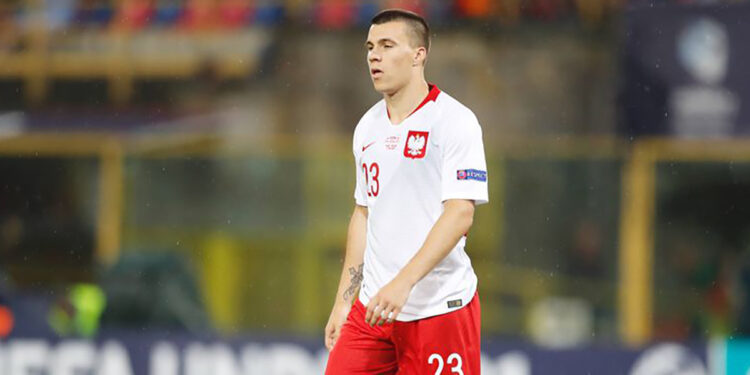 Παναιτωλικός: Κοντά στην ανακοίνωση του Κόνραντ Μίχαλακ – Το προφίλ του ποδοσφαιριστή