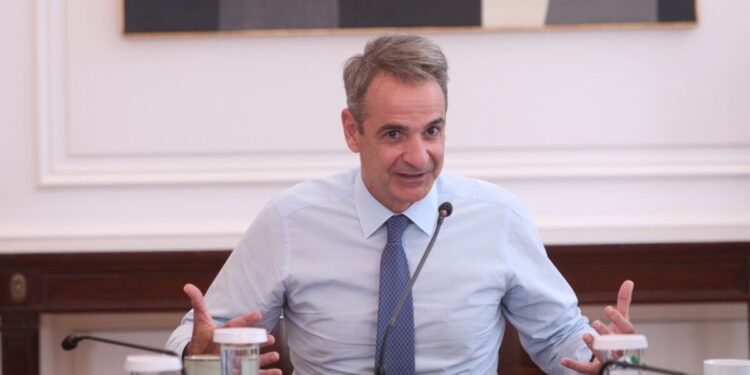 Ο Κυριάκος Μητσοτάκης ετοιμάζει το «πακέτο» της ΔΕΘ: Στο τραπέζι ρυθμίσεις για ενοίκια, φορολογία και «προσωπική διαφορά» συνταξιούχων