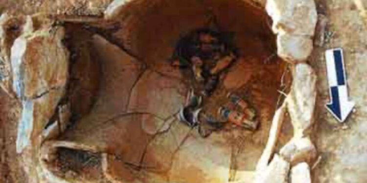 Εύβοια: Βρέθηκε χριστιανικό νεκροταφείο από το 1821 κατά την διάρκεια εργασιών