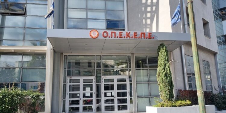 Επιβεβαίωση ypaithros.gr από ΟΠΕΚΕΠΕ: Παράταση για υποβολή ΑΤΑΚ έως 30 Σεπτεμβρίου