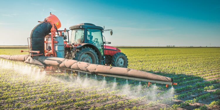 Εφικτός ο στόχος της ΕΕ για μείωση της χρήσης φυτοφαρμάκων κατά 50% έως το 2030