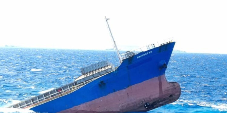 Κρήτη: Βυθίστηκε το φορτηγό πλοίο «MN KOSTAS» ανοιχτά της Σητείας – Ξεκίνησαν οι διαδικασίες απομάκρυνσης του ναυαγίου