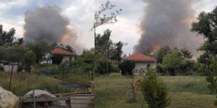 Φωτιά σε τέσσερα μέτωπα στη Θάσο μετά από κεραυνούς – Μεγάλη επιχείρηση της πυροσβεστικής