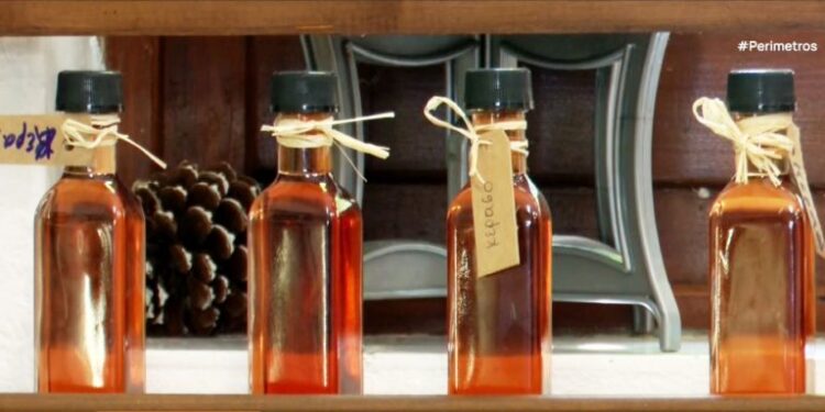 Τα παραδοσιακά προϊόντα του γυναίκειου συνεταιρισμού “Εσπερίδες”