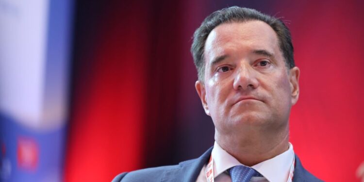 Άδωνις Γεωργιάδης: Ποιος είναι ο άνδρας που απειλούσε τον υπουργό Υγείας μέσω Facebook – 52χρονος πατέρας δυο παιδιών