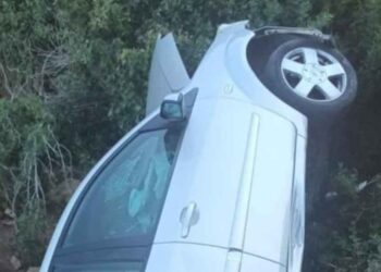 Θέρμο: Σοβαρό τροχαίο στον δρόμο προς Σιταράλωνα – Δύο τραυματισμοί (φωτο)