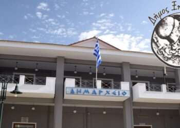 Δήμος Ξηρομέρου: Διακοπή κυκλοφορίας στον παραλιακό δρόμο Αστακού λόγω κοπής δέντρων