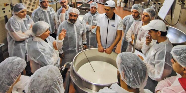 ΣΑΕΚ Ιωαννίνων «ΓΑΛΑΚΤΟΚΟΜΙΚΗ ΣΧΟΛΗ»: Εκπαίδευση που ξεπερνά τα ελληνικά σύνορα