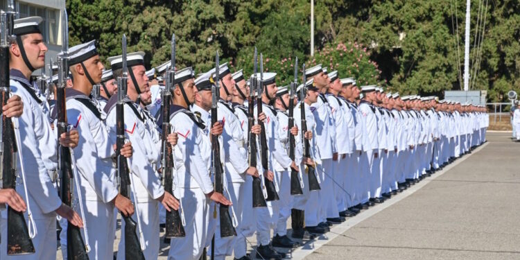 Προκήρυξη για 315 θέσεις ΕΠΟΠ στο Πολεμικό Ναυτικό – Η διαδικασία και τα δικαιολογητικά