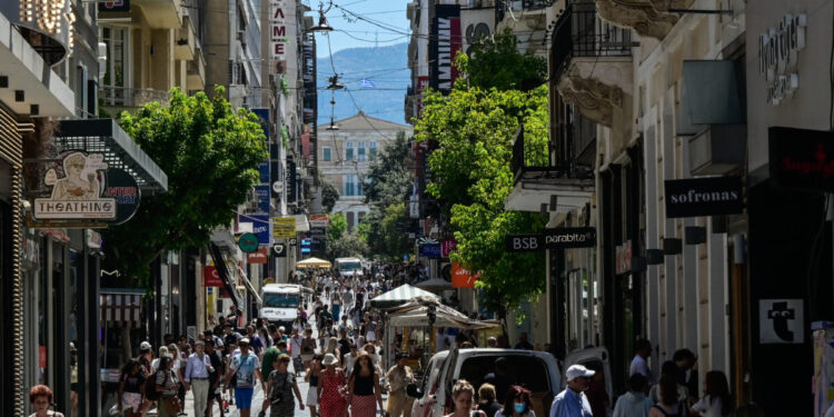 ΔΕΘ 2025: Όλες οι νέες μειώσεις στους φόρους για εισοδήματα έως 60.000 ευρώ, επιπλέον ελαφρύνσεις για νέους και γονείς – Εκπτώσεις σε ΕΝΦΙΑ και ΦΠΑ