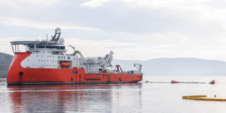 ΑΔΜΗΕ: Ξεκινά το έργο της νέας ηλεκτρικής διασύνδεσης Κέρκυρας – Ηγουμενίτσας