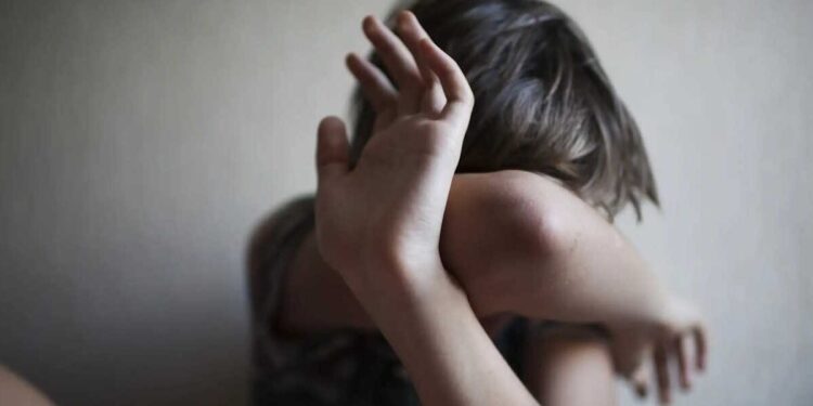 Πάτρα: Άγριο ξύλο σε 15χρονο από παρέα ανηλίκων – Μεταφέρθηκε με σπασμένη μύτη και σαγόνι σε νοσοκομείο της Αθήνας