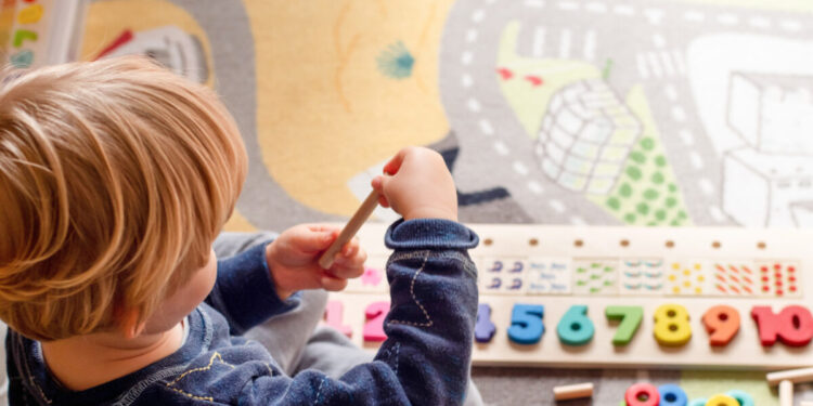 Επίδομα Παιδιού Α21: Πότε πληρώνεται η 4η δόση και όσα χρειάζεται να γνωρίζετε για την αίτηση