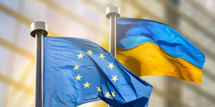 ΕΕ: Ξεκινά η συζήτηση για δάνεια 140 δισ. ευρώ στην Ουκρανία με αξιοποίηση των ρωσικών assets