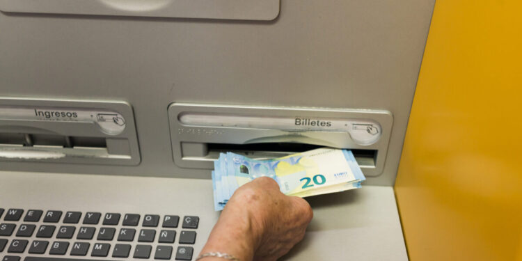 Όλες οι φορολεαφρύνσεις και τα μέτρα για τους κοινωνικά ευάλωτους που φέρνει η ΔΕΘ