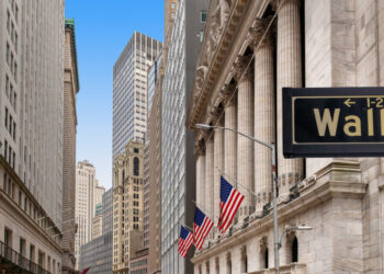 Wall Street: Ο S&P 500 σημειώνει άνοδο καθώς οι επενδυτές προσπαθούν να αγνοήσουν τις οικονομικές ανησυχίες