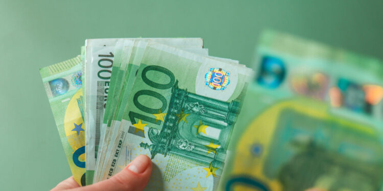 Μέχρι πότε είναι οι αιτήσεις για το Ειδικό Εποχικό Βοήθημα 2025 της ΔΥΠΑ – Οι δικαιούχοι και τα ποσά