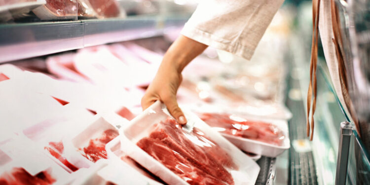 Γιατί αναμένεται φρενάρισμα στις τιμές του μοσχαρίσιου κρέατος – Οι παράγοντες του άλματος 14% και που μπορεί να υπάρξει κυβερνητική παρέμβαση