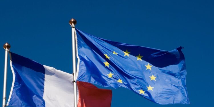 Προ των πυλών γαλλικός «κόφτης» στα μέτρα της ΔΕΘ για ενίσχυση της μεσαίας τάξης στην Ελλάδα